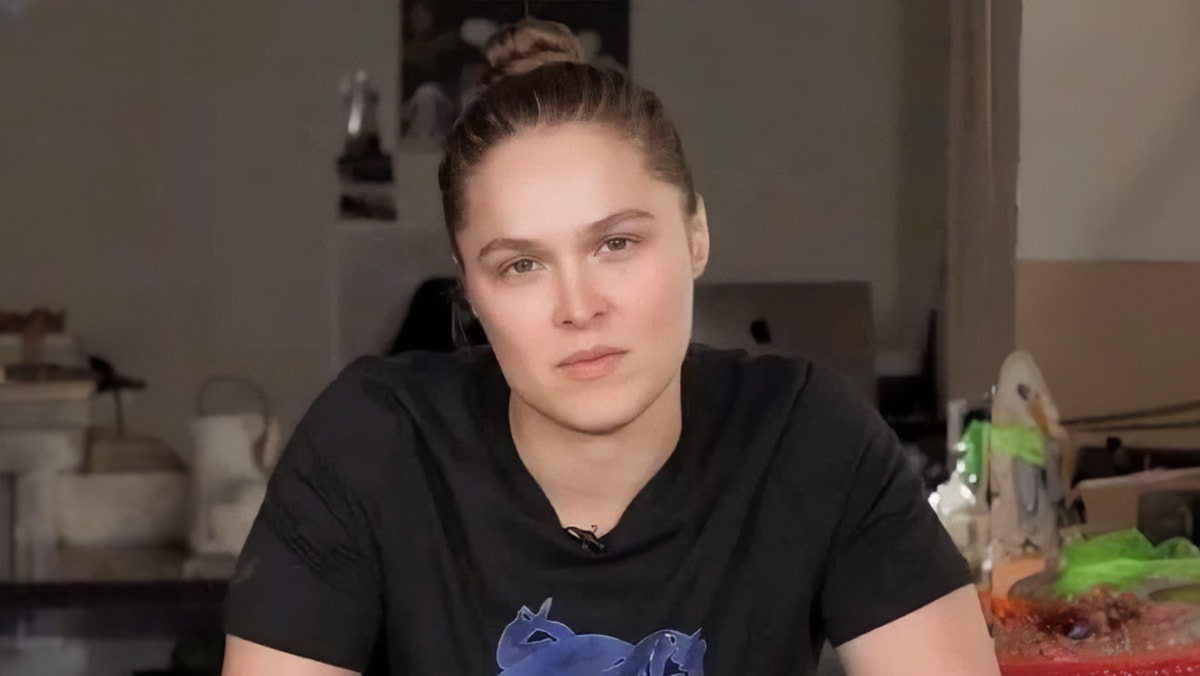 Ronda Rousey at Home